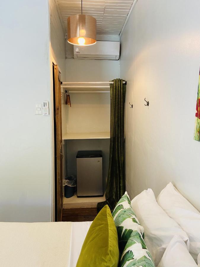 Lizard King Hotel & Suites Puerto Viejo de Talamanca Экстерьер фото