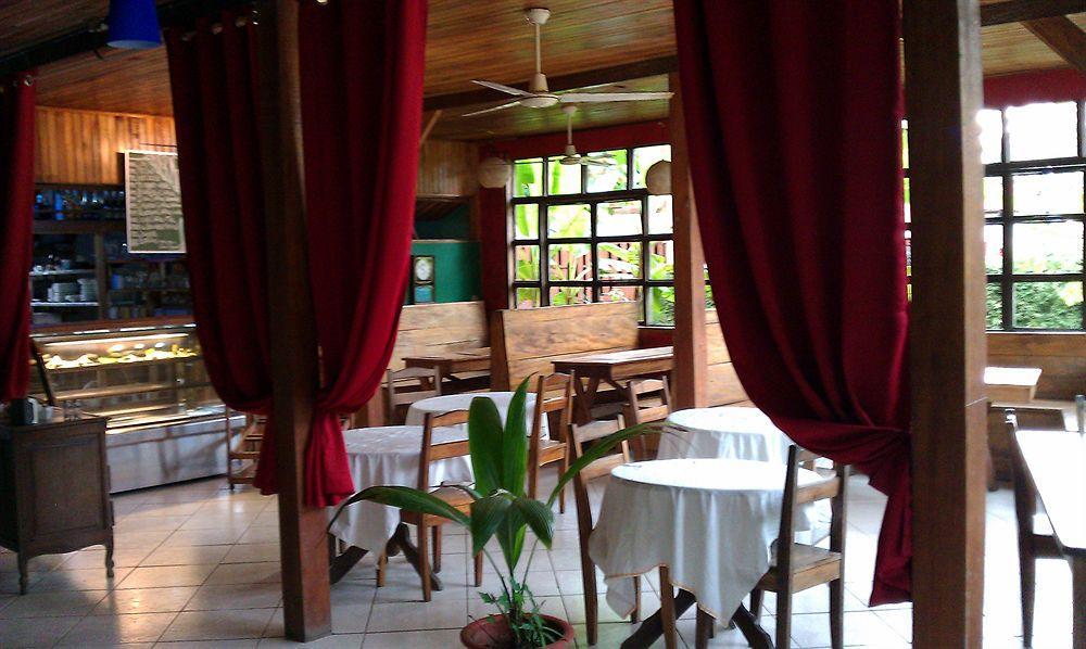 Lizard King Hotel & Suites Puerto Viejo de Talamanca Экстерьер фото
