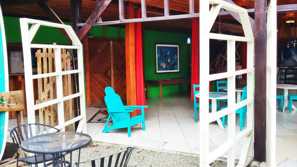 Lizard King Hotel & Suites Puerto Viejo de Talamanca Экстерьер фото
