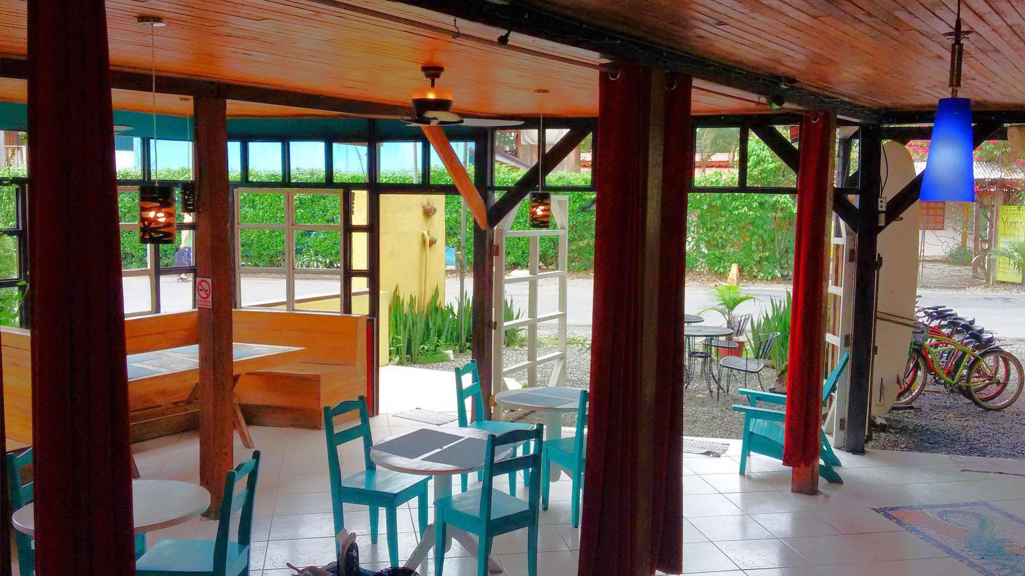Lizard King Hotel & Suites Puerto Viejo de Talamanca Экстерьер фото
